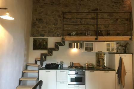 Lovely Renovated Apartment Near Dolcedo Ngoại thất bức ảnh